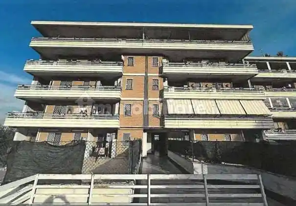 Appartamento in vendita a Pomezia
