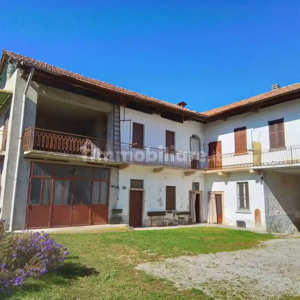 Rustico - Casale in vendita a Arsago Seprio