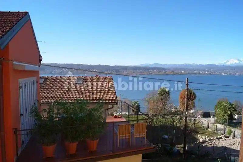 Appartamento in affitto a Sesto Calende