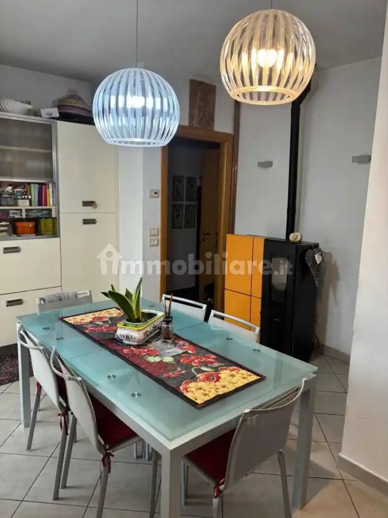 Palazzo - Edificio in vendita a Perugia