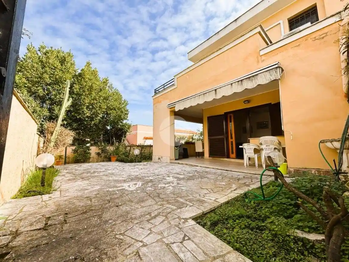 Villa in vendita a Anzio
