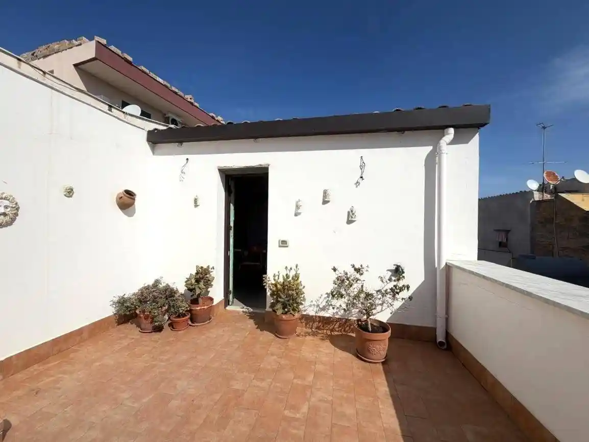 Palazzo - Edificio in vendita a Santa Flavia