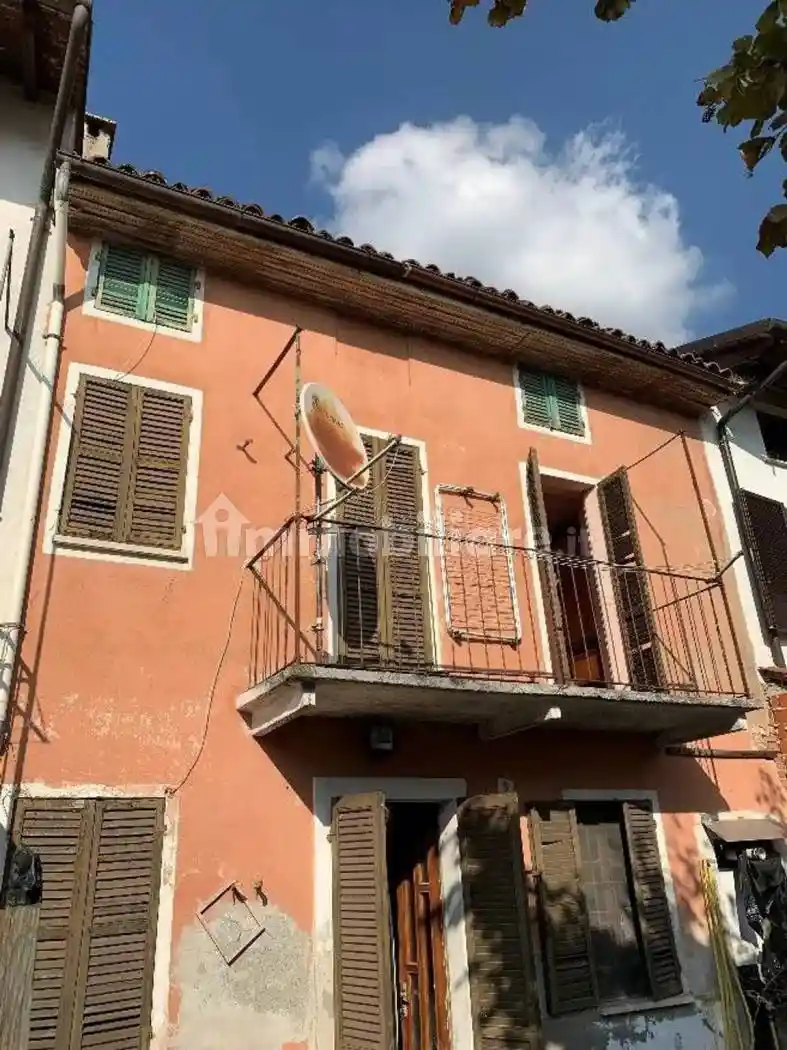 Villa in vendita a Borgo San Martino