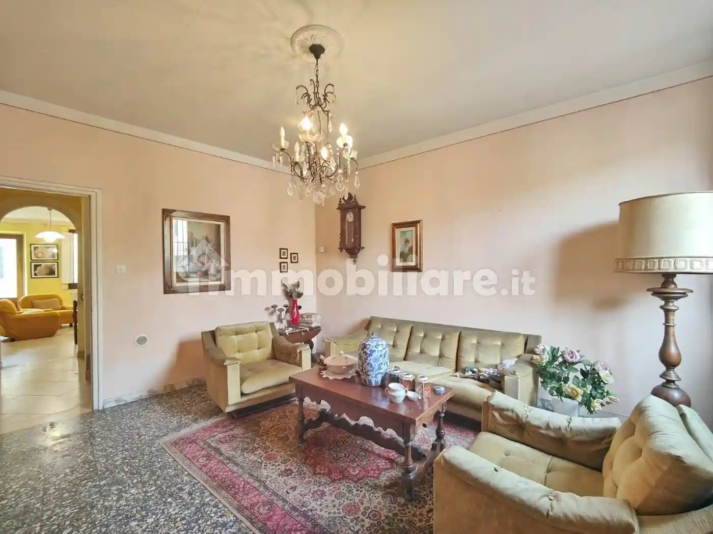 Casa indipendente in vendita a Campi Bisenzio