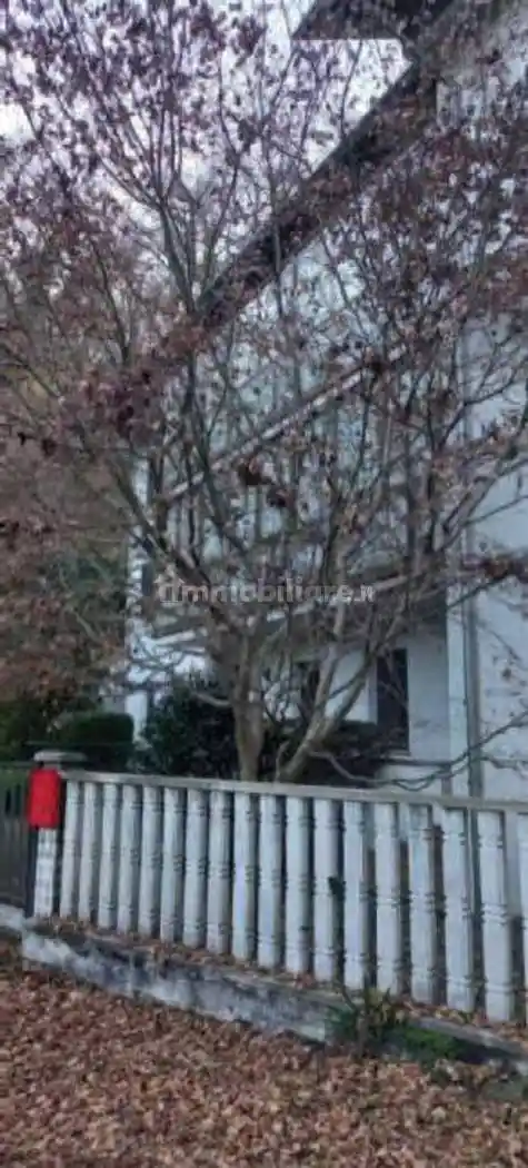 Appartamento in vendita a Strona