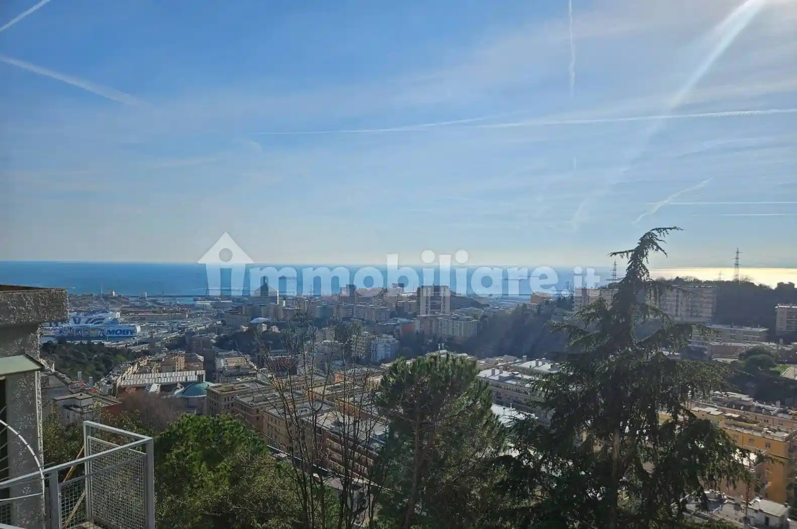 Appartamento in vendita a Genova