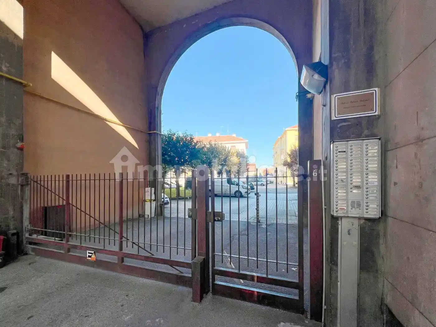 Appartamento in vendita a Cairate