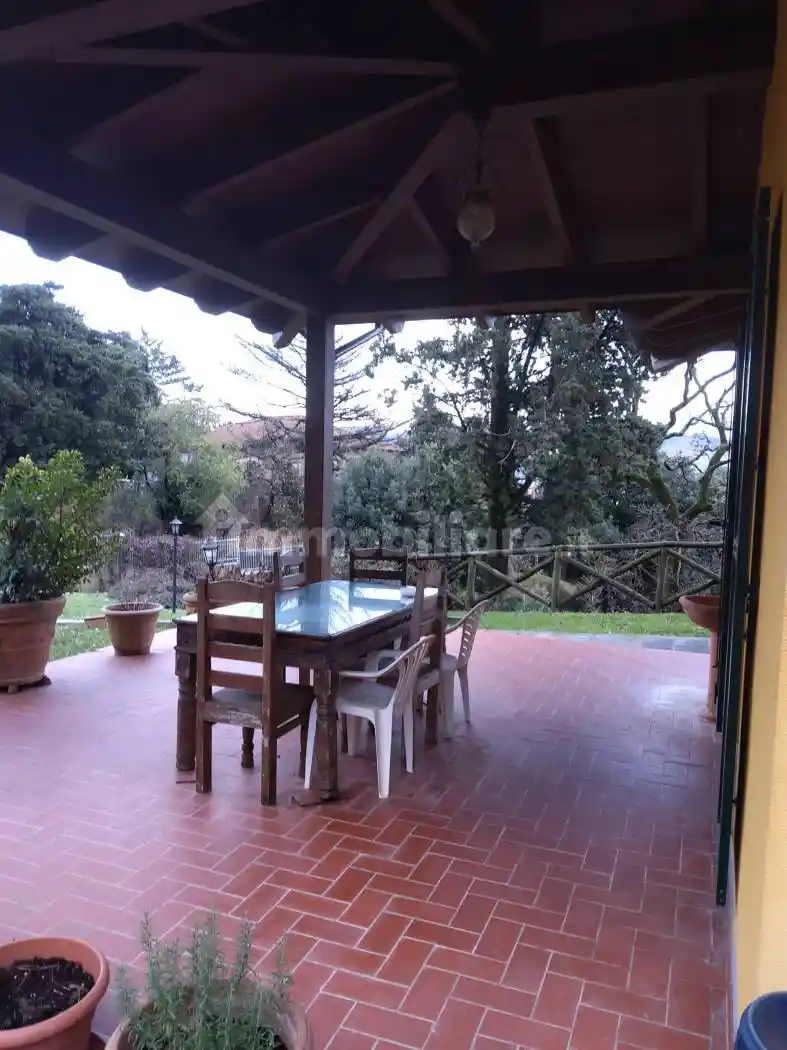 Villa in vendita a Vaiano