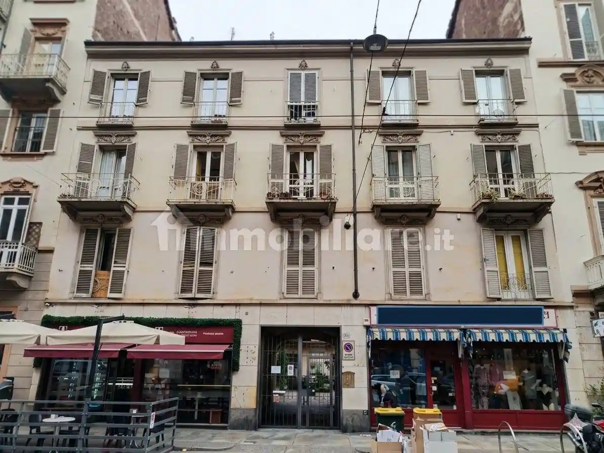 Appartamento in vendita a Torino