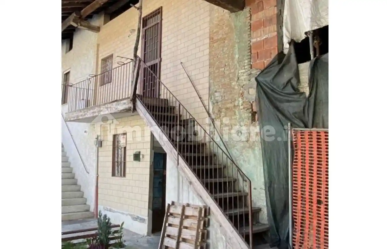 Appartamento in vendita a Castel Rozzone