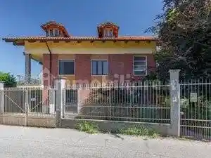 Villa in vendita a Settimo Torinese