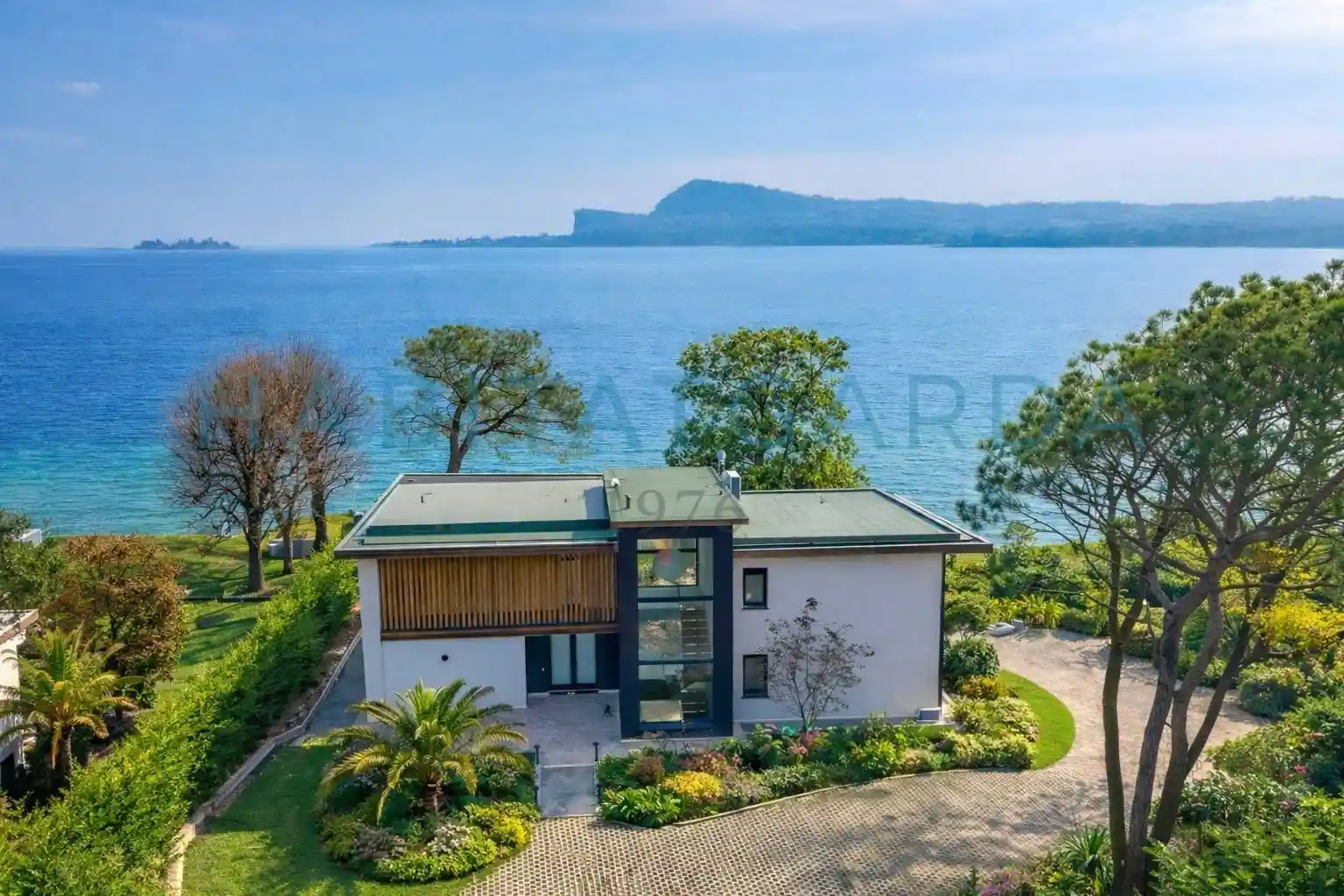 Villa in affitto a San Felice del Benaco