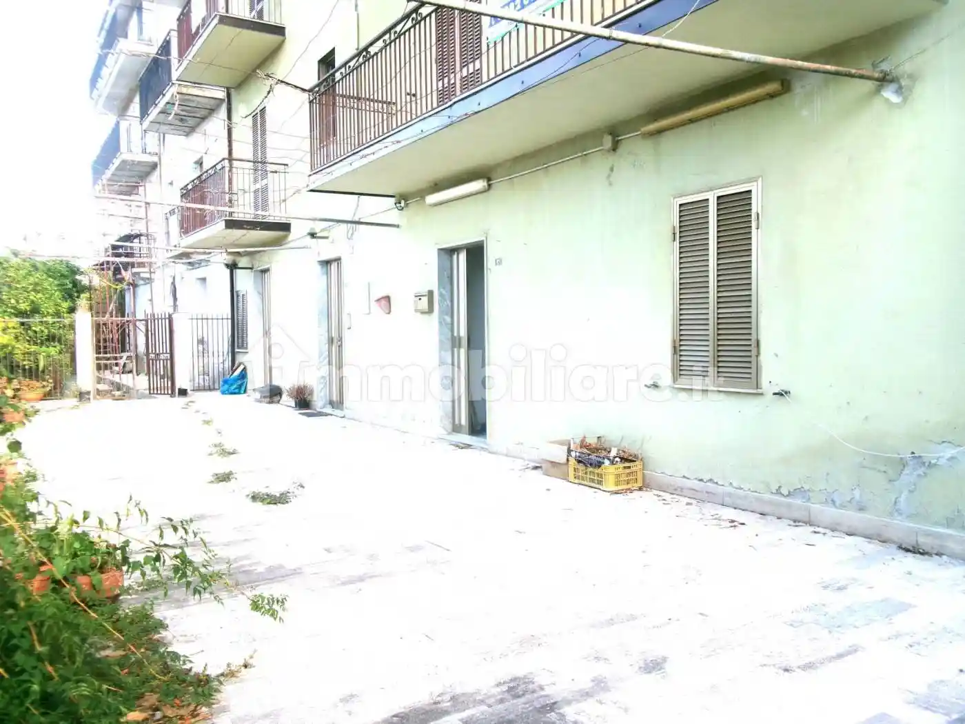 Appartamento in vendita a Paola