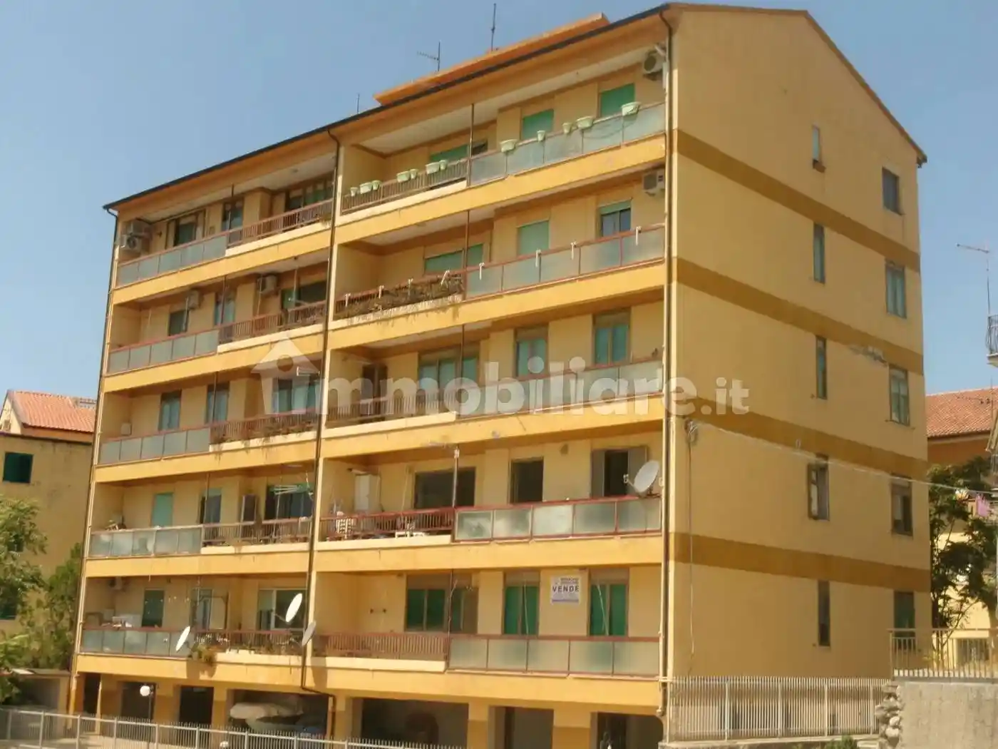 Appartamento in vendita a Paola