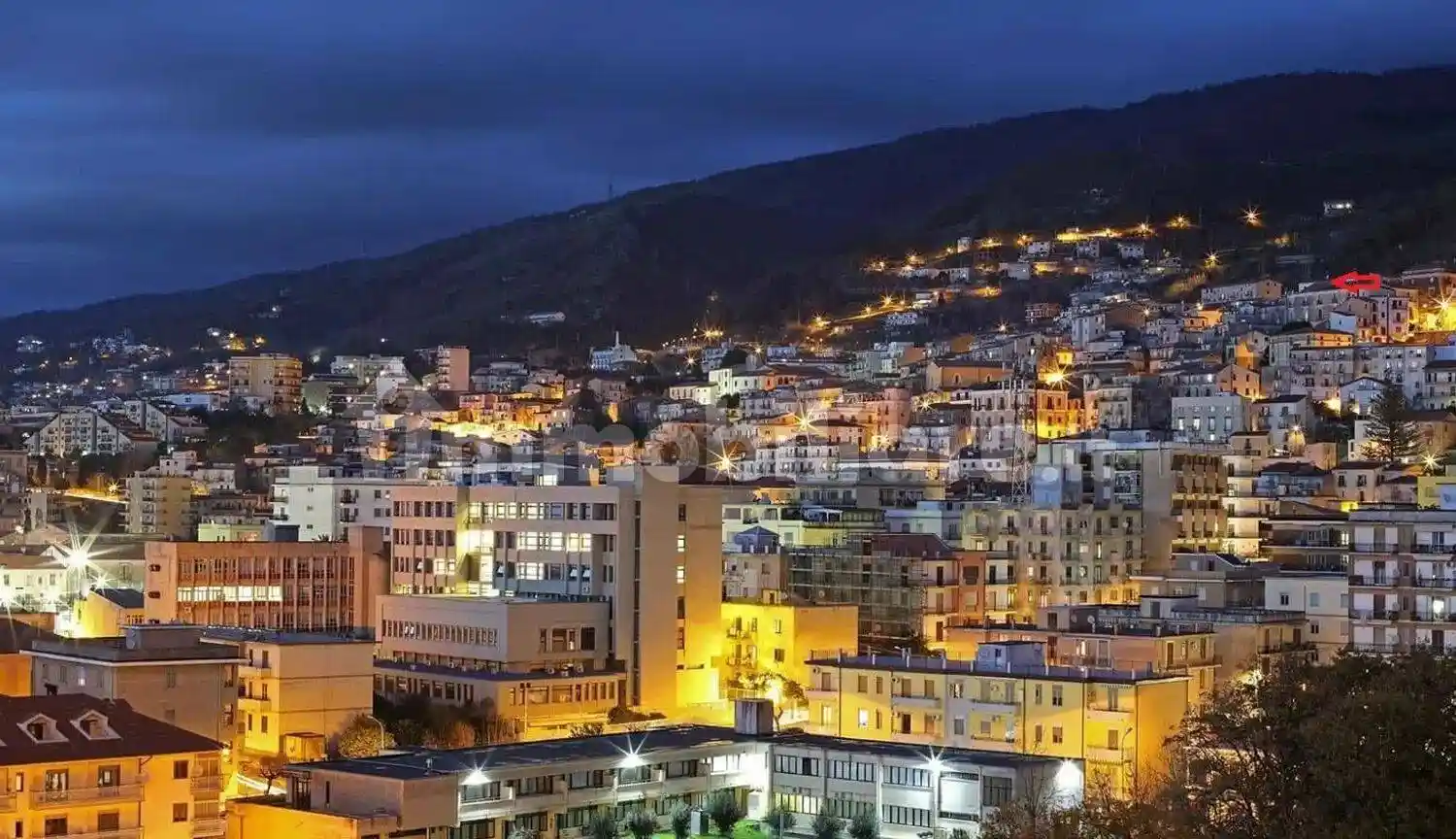 Villa in vendita a Paola