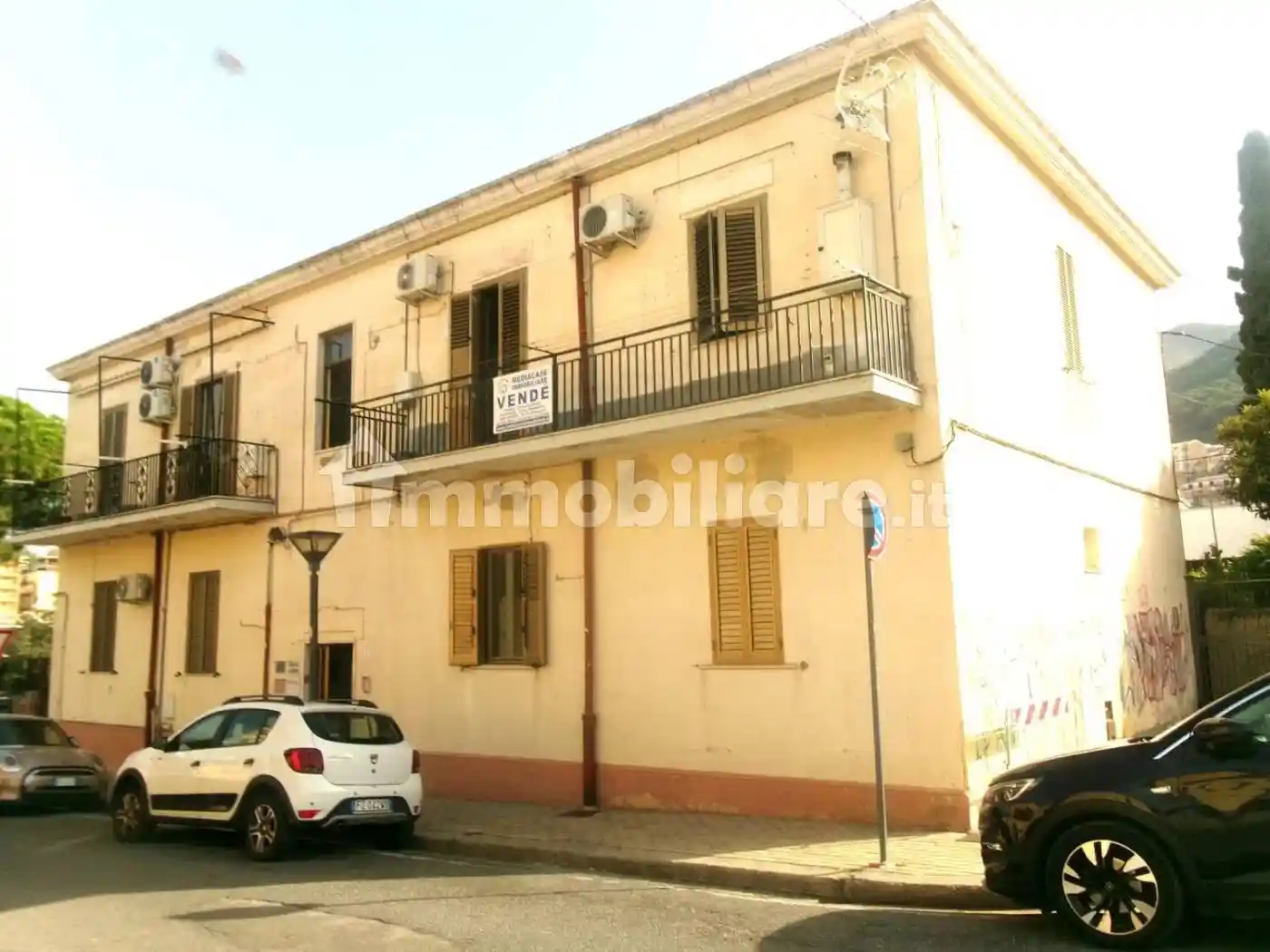 Appartamento in vendita a Paola