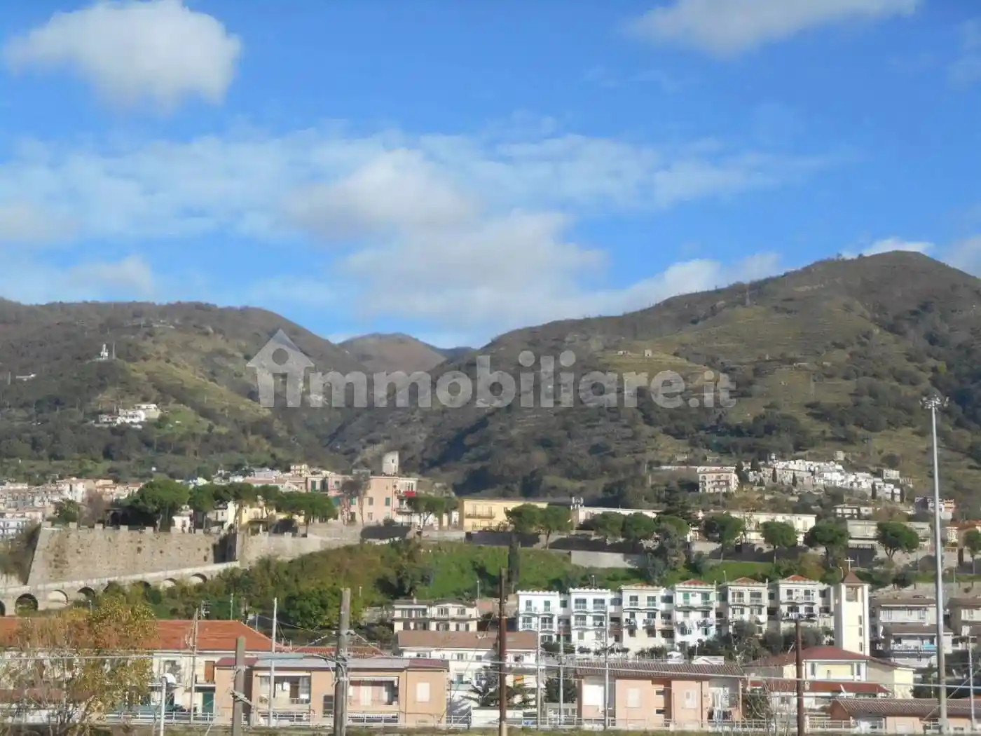 Appartamento in vendita a Paola