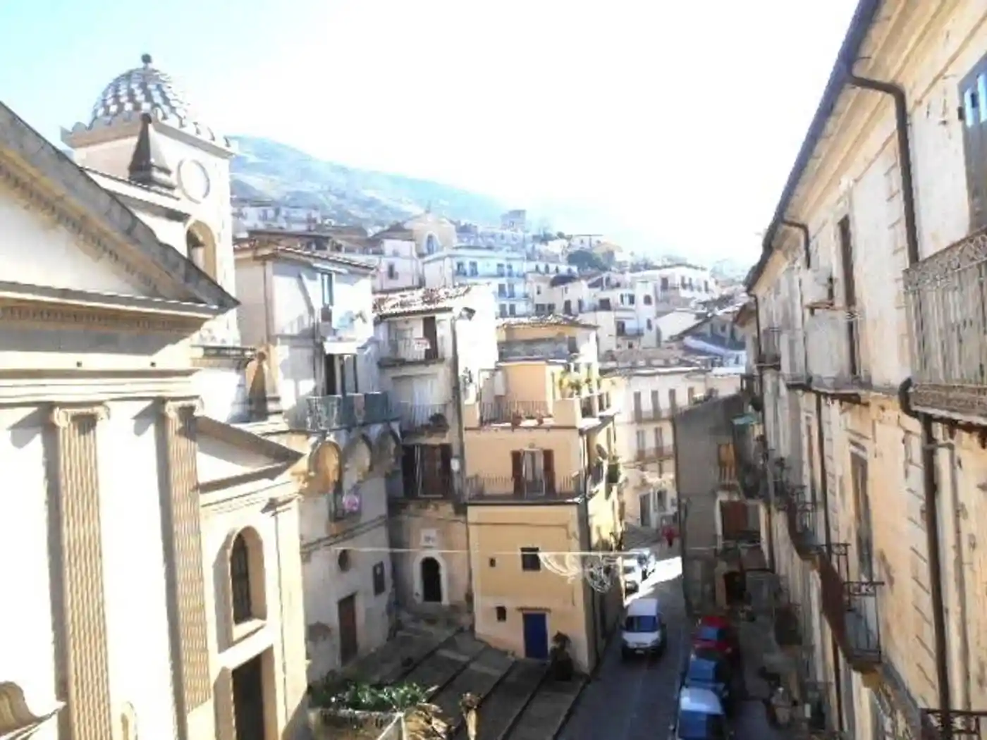 Appartamento in vendita a Paola