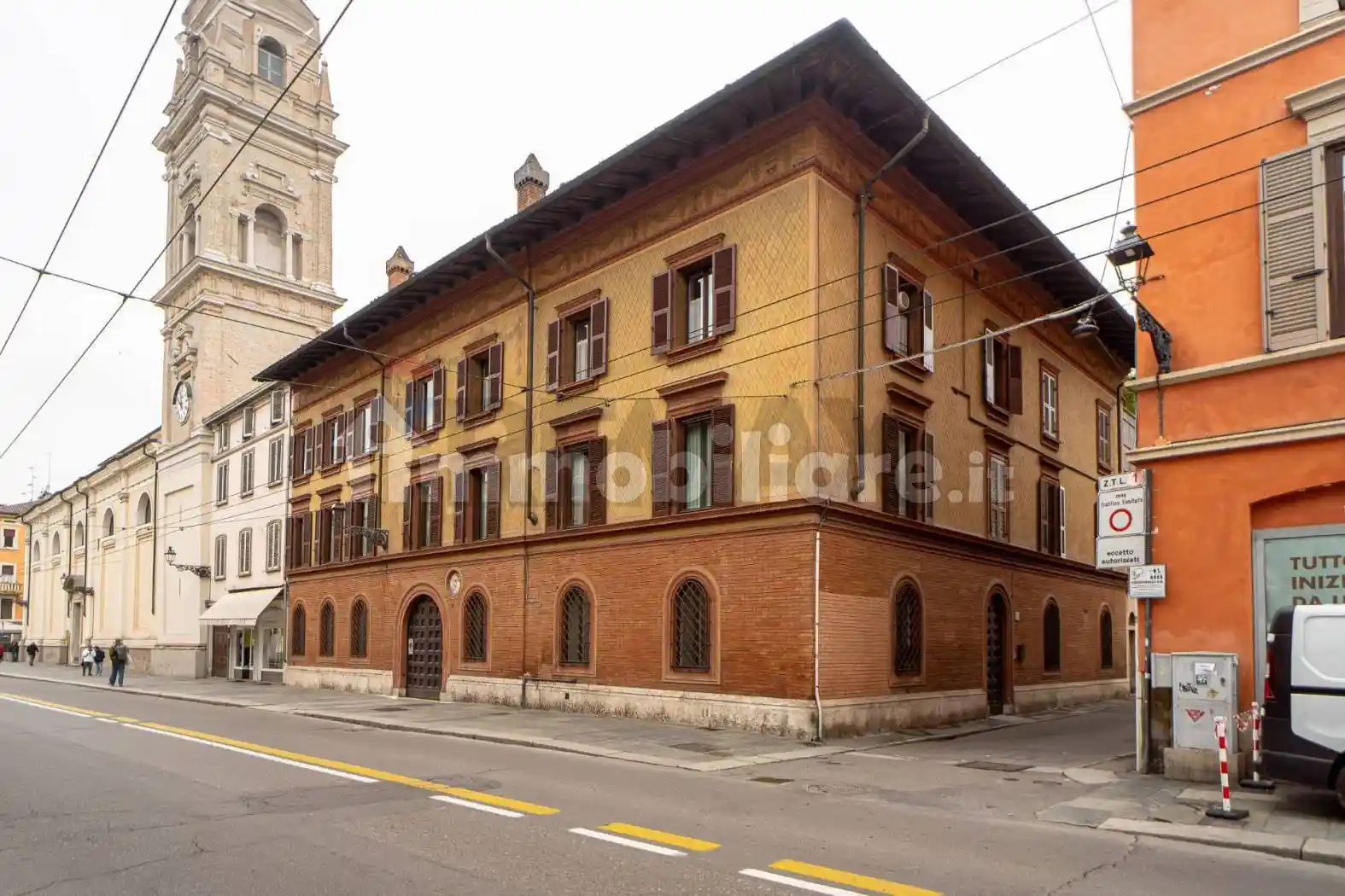 Appartamento in vendita a Parma