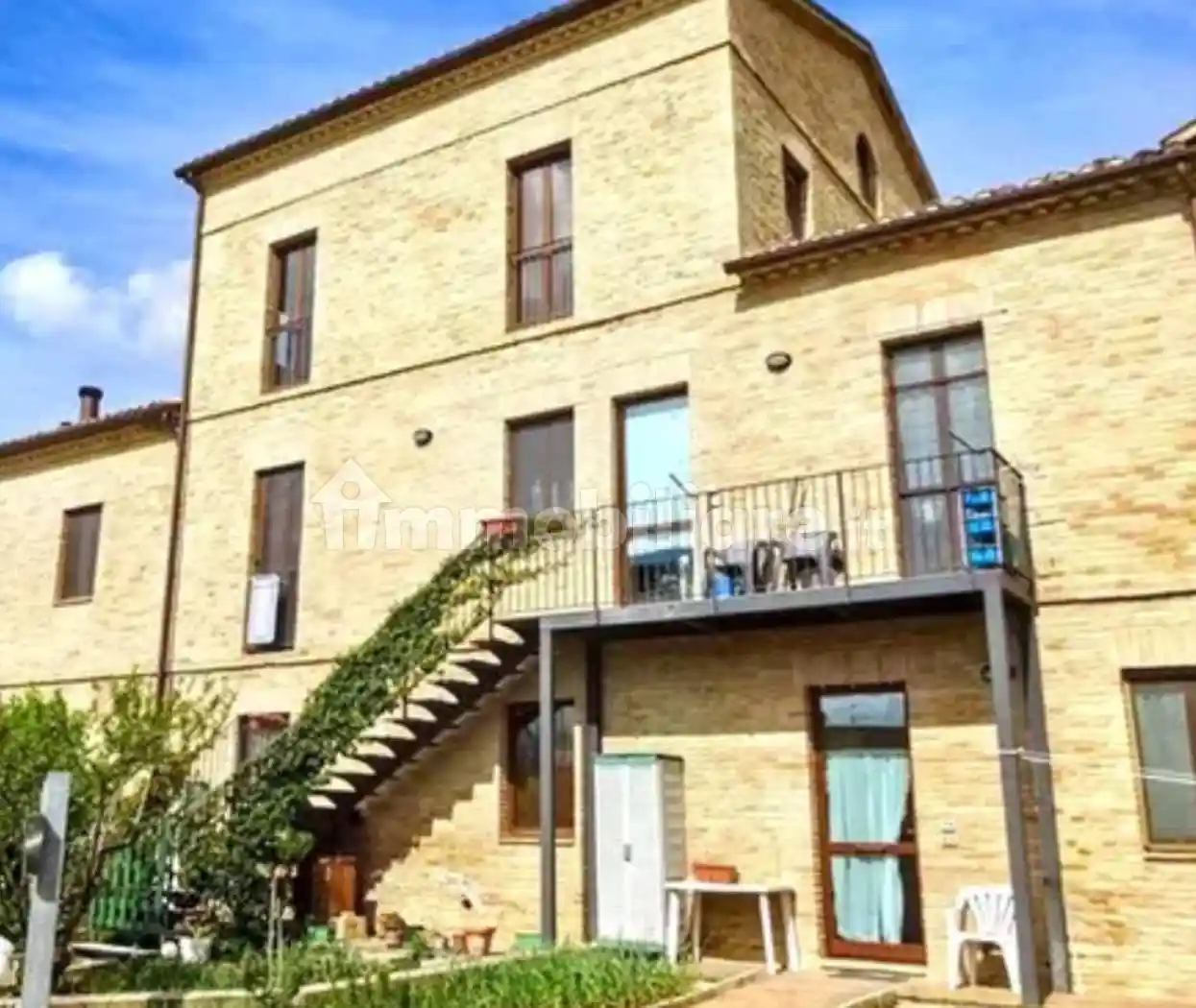 Appartamento in vendita a Monte Roberto