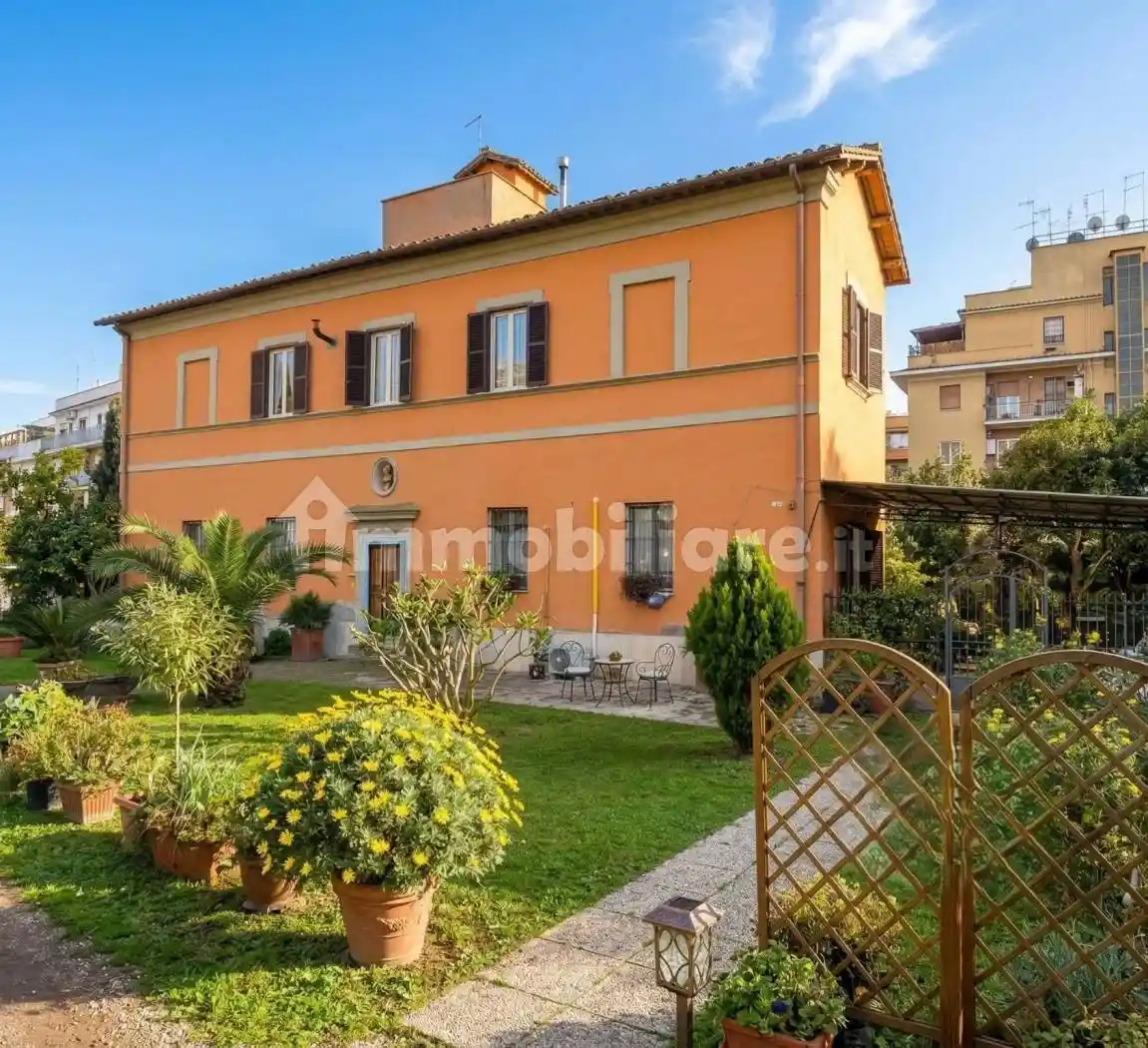 Villa in vendita a Roma