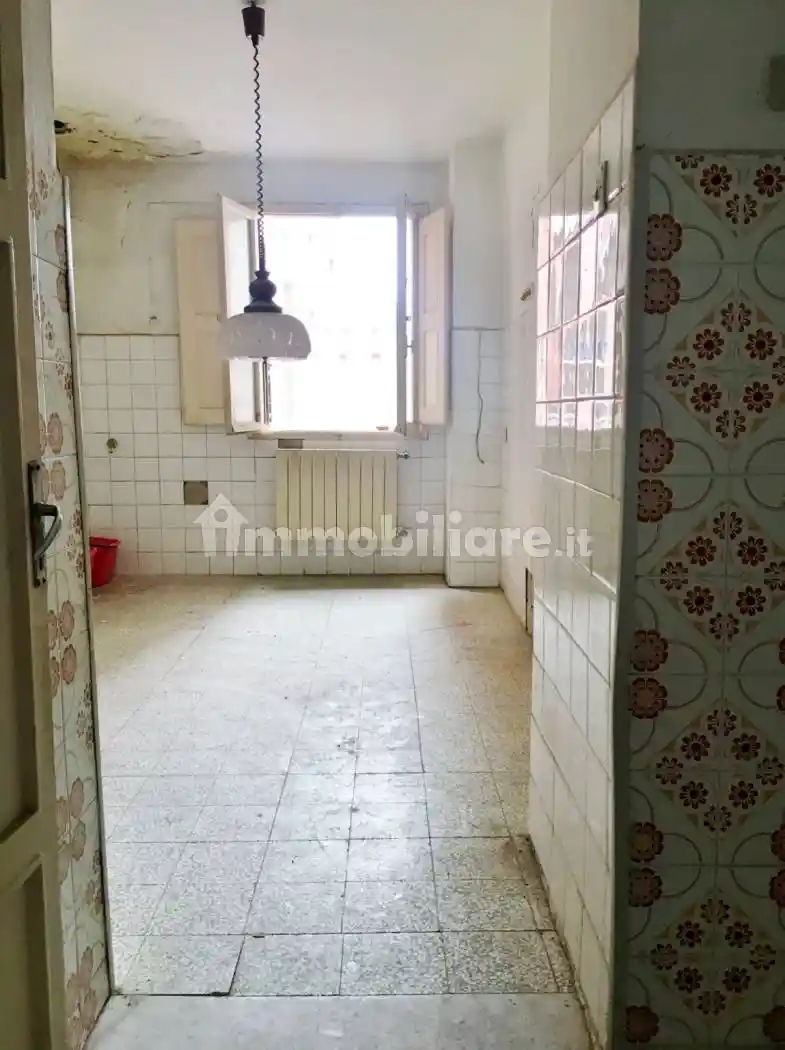 Appartamento in vendita a Livorno