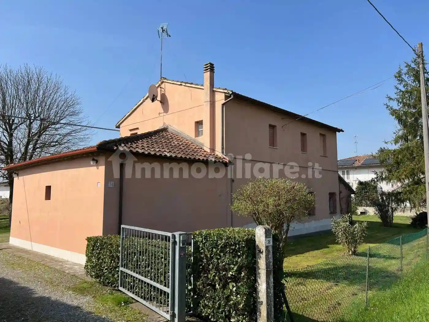 Villa - foto 2