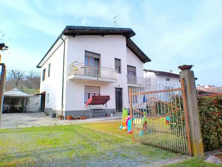 Villa in vendita a Gabiano