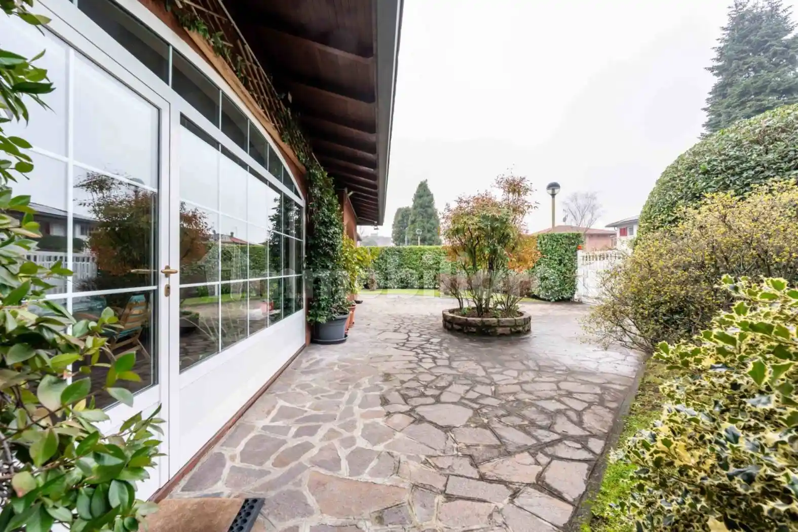 Villa in vendita a Assago