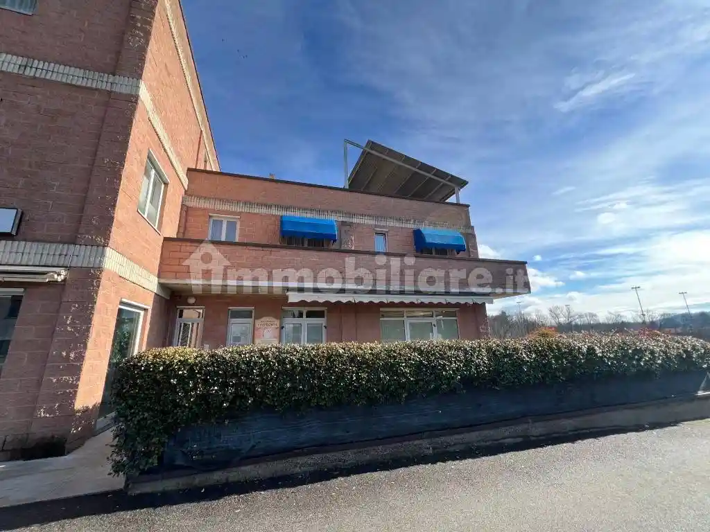 Appartamento in vendita a Brebbia