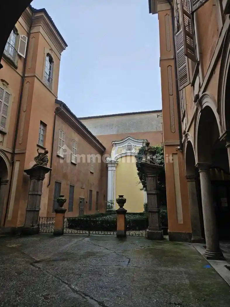 Appartamento in affitto a Pavia