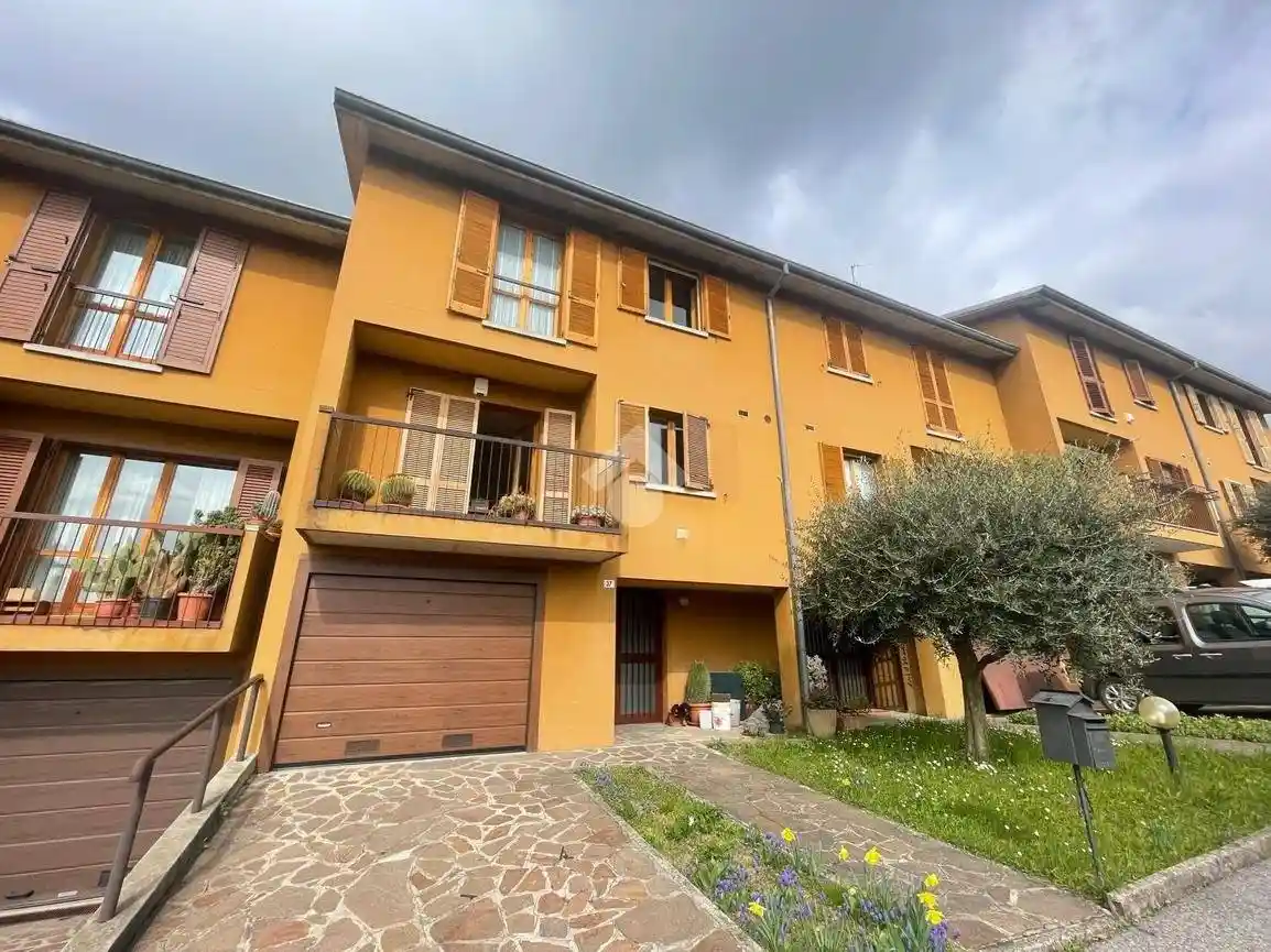 Villetta a schiera in vendita a Villa d'Almè