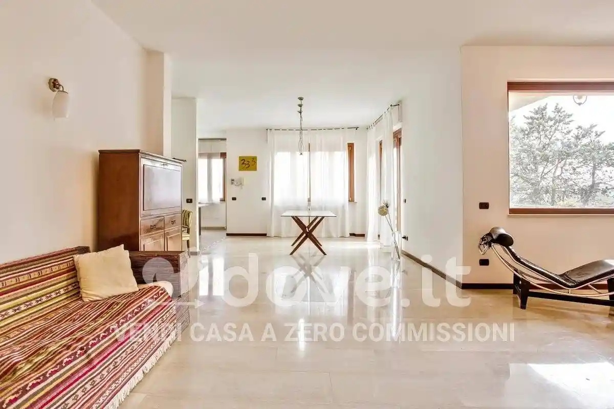 Villa in vendita a Albizzate