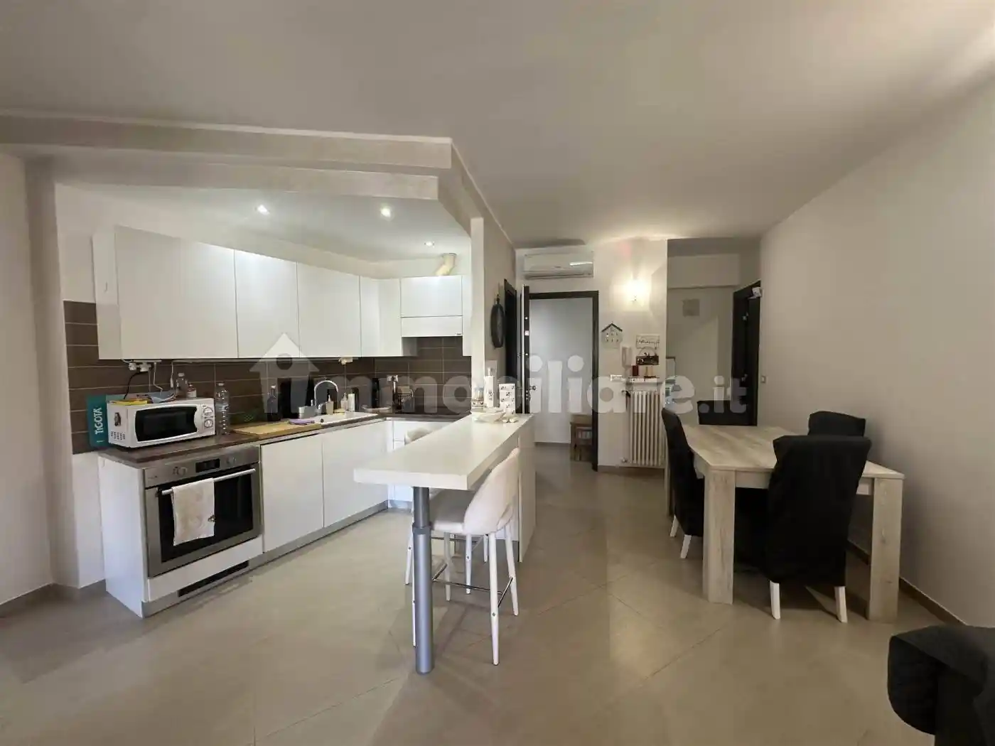 Appartamento in affitto a Noli