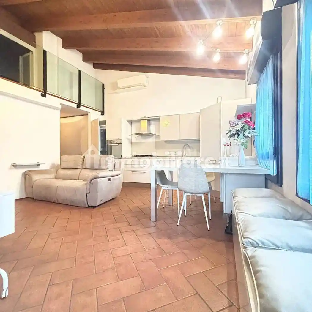 Appartamento in vendita a Modena