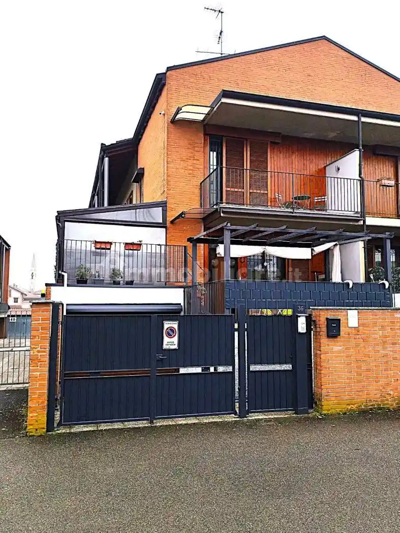 Villetta a schiera in vendita a Corbetta