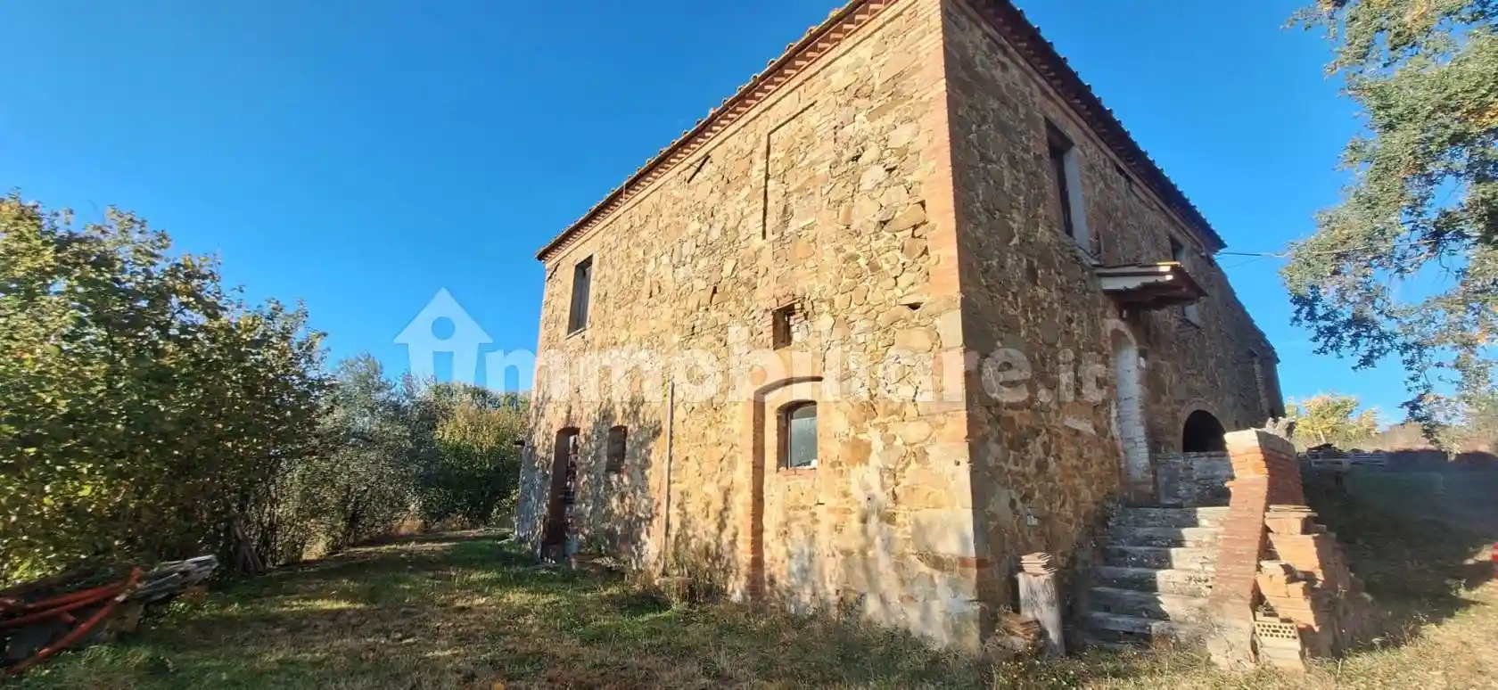 Rustico - Casale in vendita a Trequanda