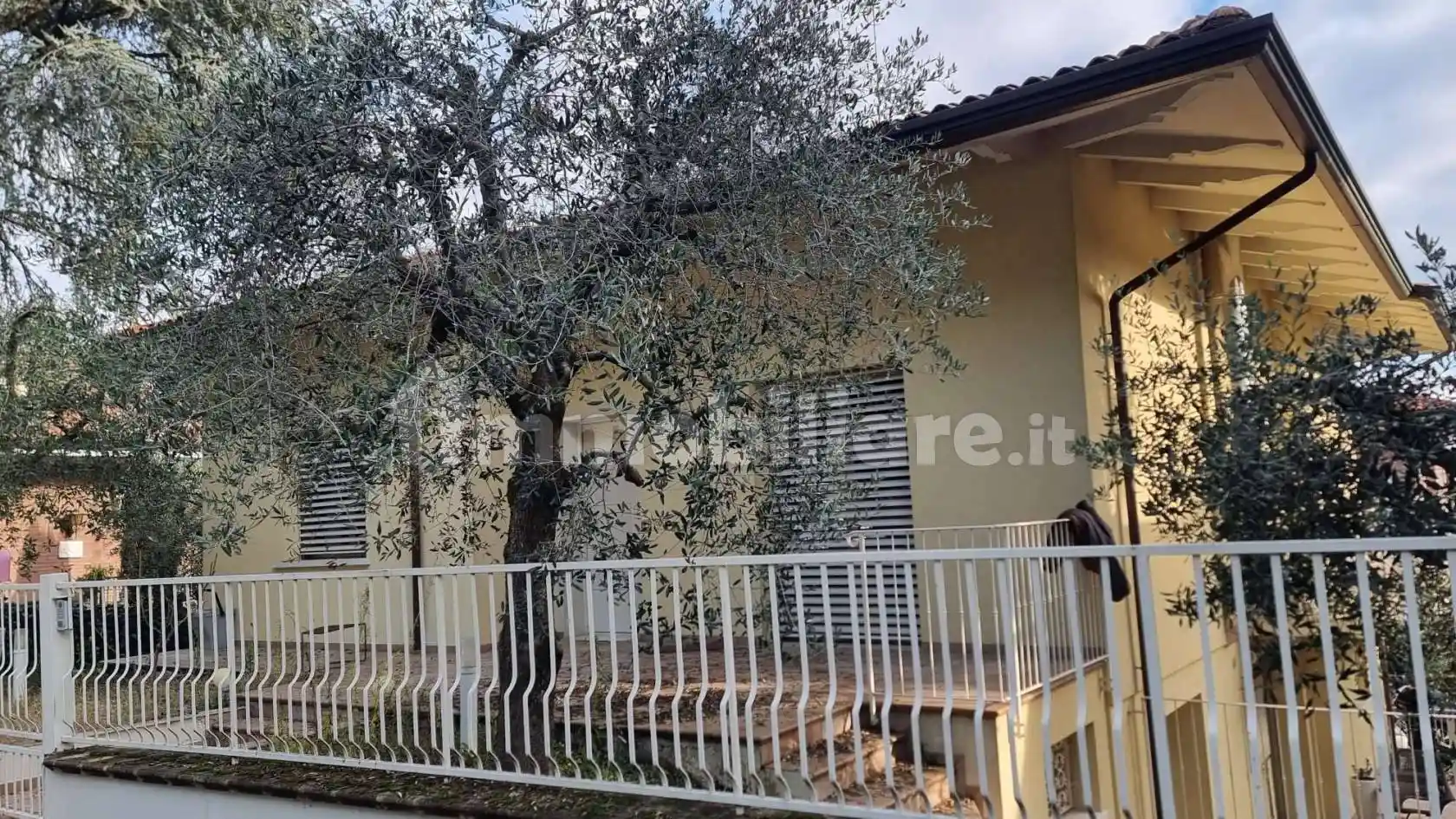 Villa in vendita a Cesena