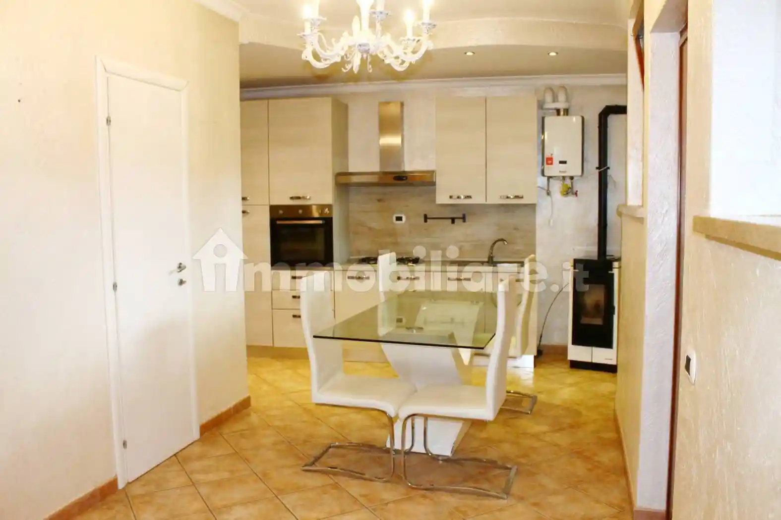 Appartamento in vendita a Zagarolo