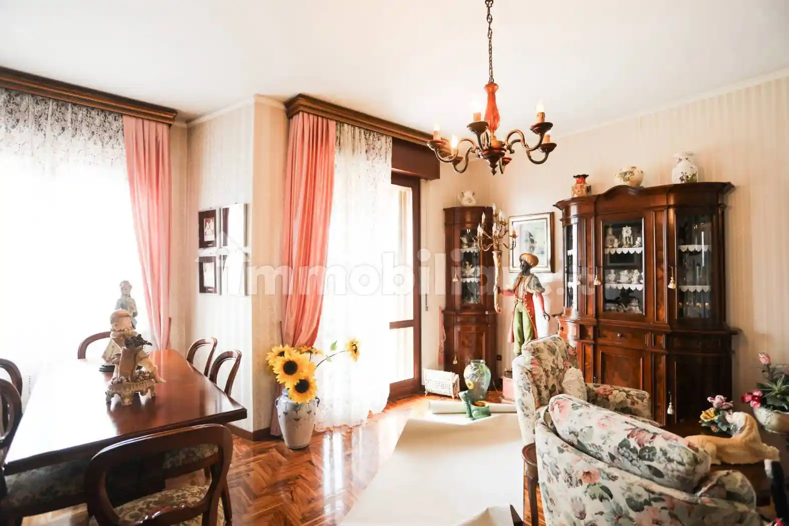 Appartamento in vendita a Piacenza