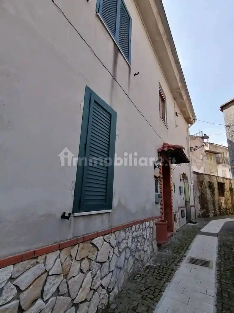 Casa indipendente in vendita a Giffoni Valle Piana