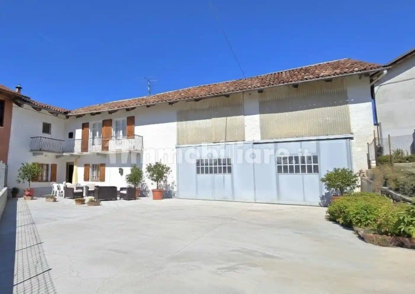 Rustico - Casale in vendita a Treiso