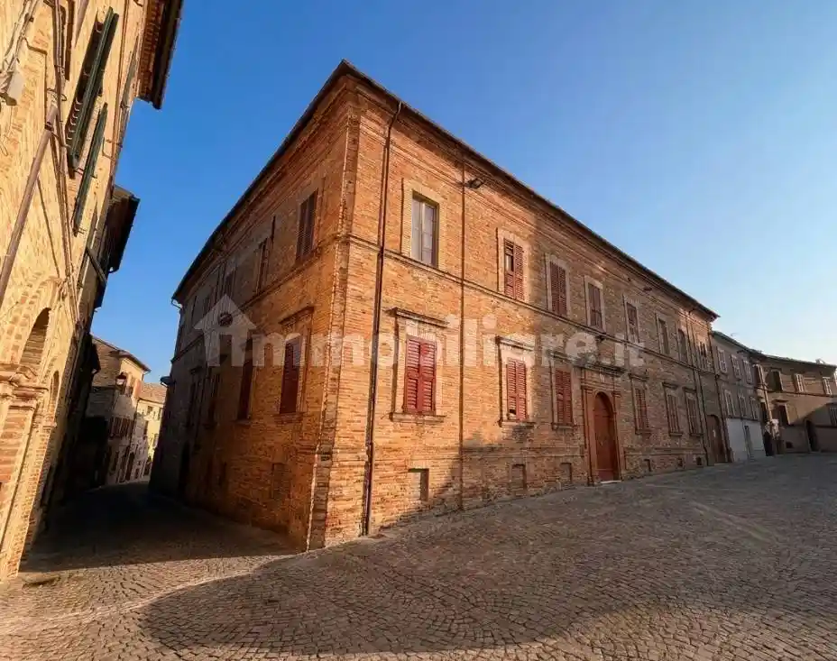 Villa in vendita a Montecosaro