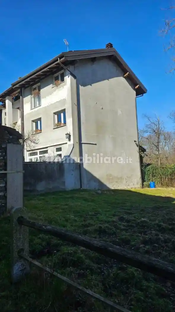 Rustico - Casale in vendita a Gattico-Veruno