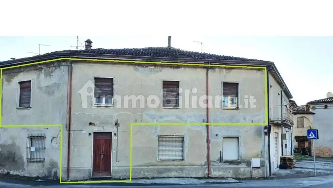 Casa indipendente in vendita a Gragnano Trebbiense