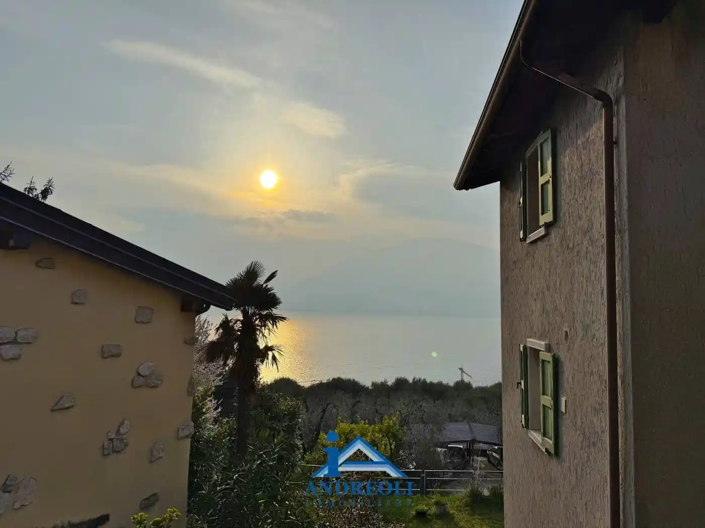 Rustico - Casale in vendita a Brenzone sul Garda