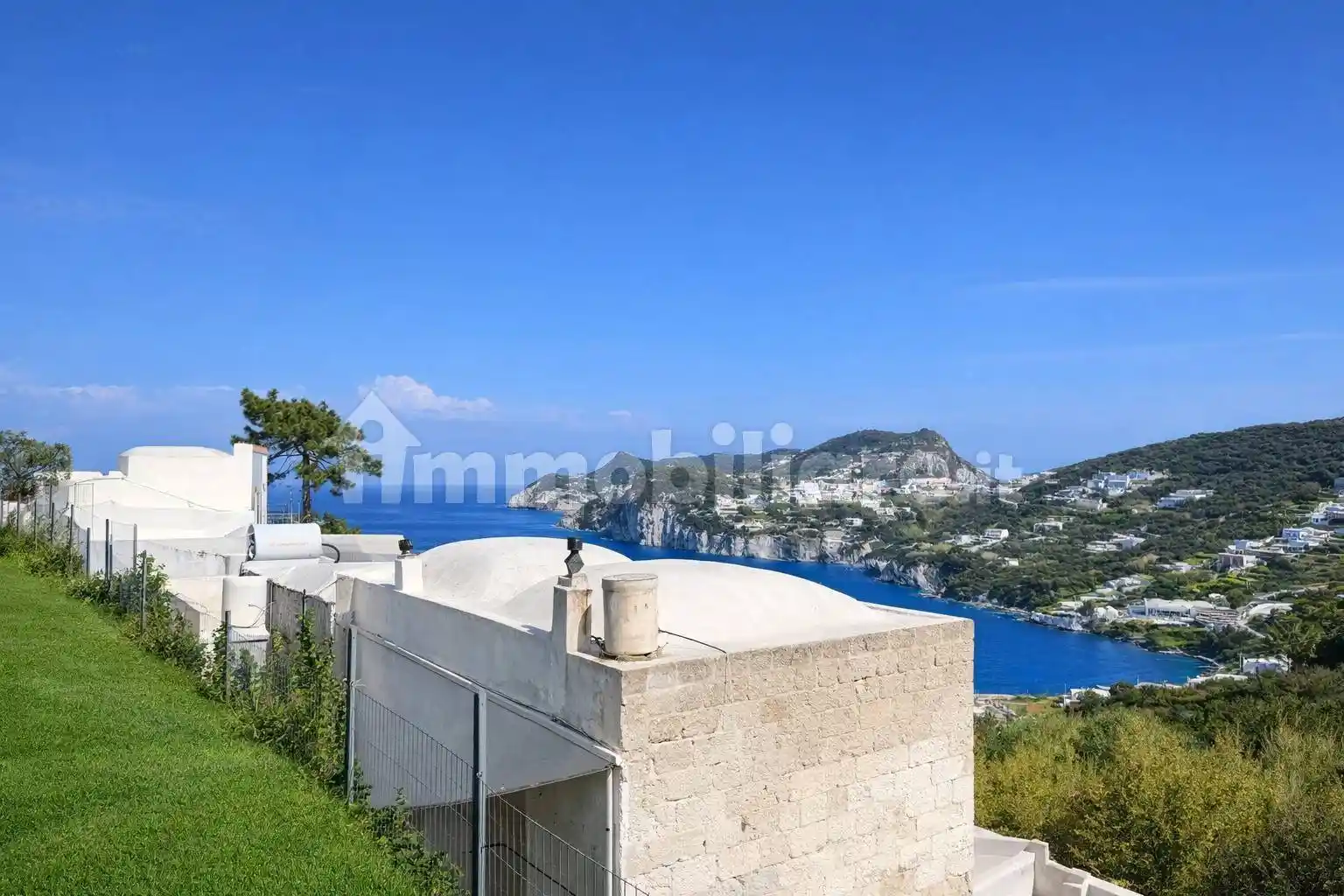 Villa in vendita a Ponza