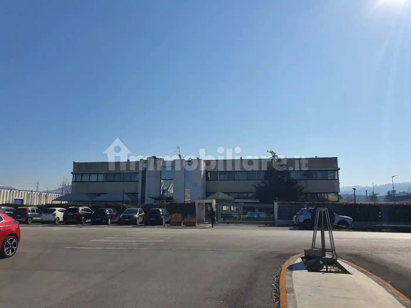 Palazzo - Edificio in vendita a San Giovanni Teatino