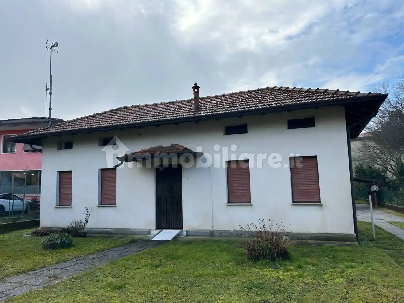 Casa indipendente in vendita a Pordenone