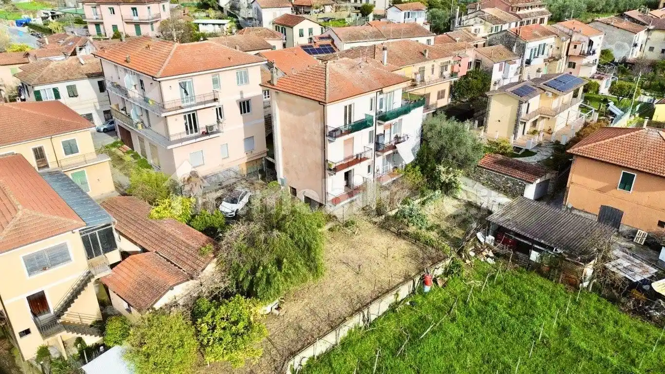 Appartamento in vendita a Imperia